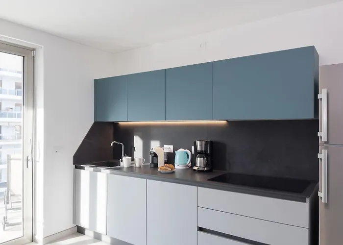 Nashira-5 By Interhome * 利尼亚诺萨比亚多罗