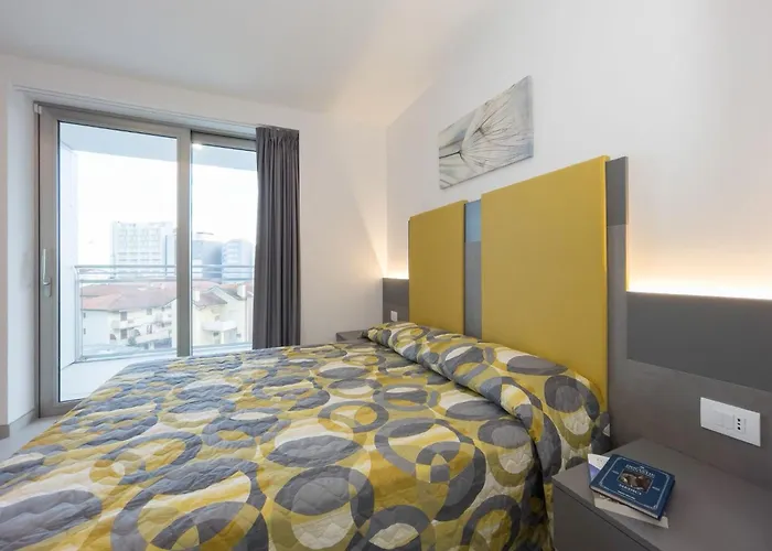 Nashira-5 By Interhome 利尼亚诺萨比亚多罗